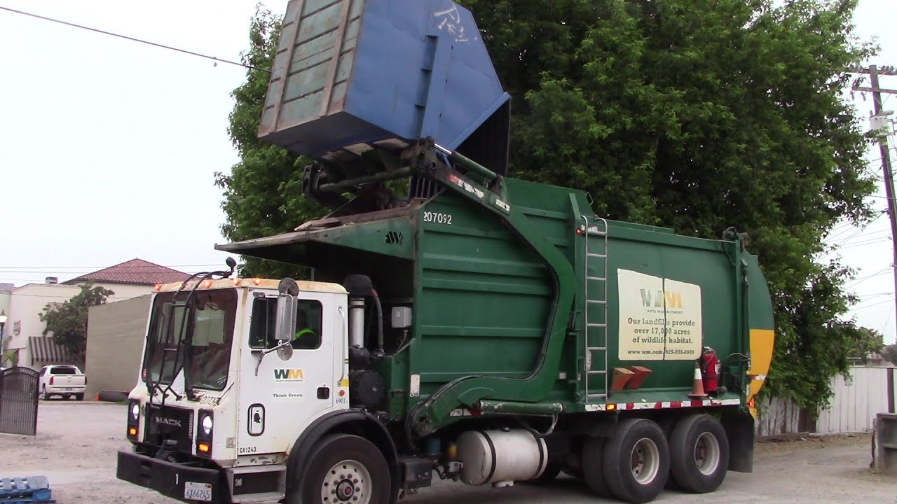Waste Management Diesel Mack MR Wittke FL - YouTube