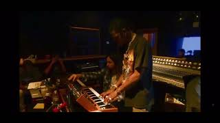 Travis Scott Impossible - Remix Feat Snor Dawk Liya