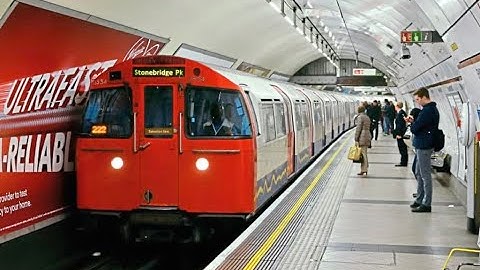 Train Sim World 2 - Ep 1 First Look ( Bakerloo Line)