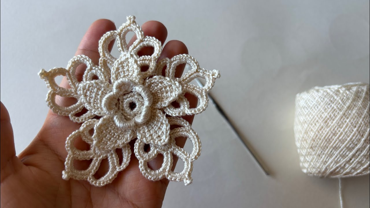 Faça uma Linda Flor de Crochê Irlandês com Ponto Tunisiano 