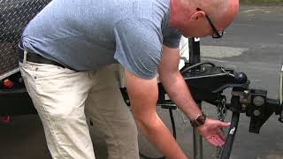 How to unhitch a travel trailer