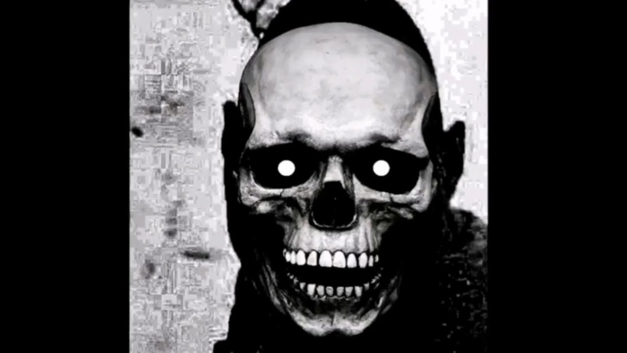 Chinese eggman becoming uncanny extended ( reversed)