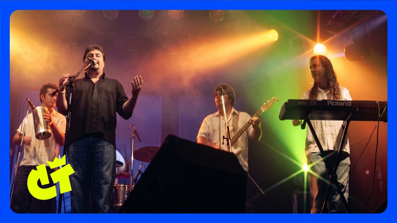 Ver Amar Azul - Explicale (Video Oficial) no YouTube Ver Amar Azul - Explicale (Video Oficial) no YouTube