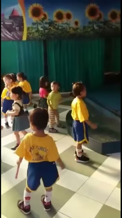 Nonik lagi joget Thema song Via Vallen - Yo Ayo