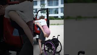 Vivian SAK amputee helps Lee DAK amputee