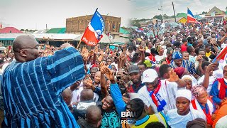 Anigye3 Paani; The Youth carry Bawumia on head  after making Bigges investment Ever