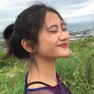 Story wa 'cewek cantik'