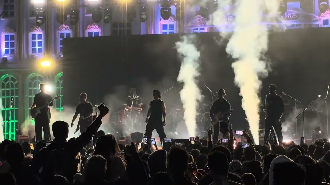 Bollywood Night At Jagadhatri Mela!! Shaan Magic 