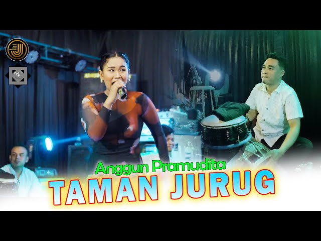 Anggun Pramudita - Taman Jurug (Sunan Kendang Ft ADINDA Sound Sistem ) class=