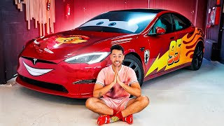 I TURNED MY TESLA INTO LIGHTNING MCQUEEN - TheGrefg