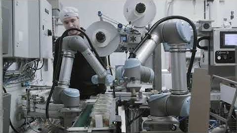 ROBOT UR đóng gói và làm pallet