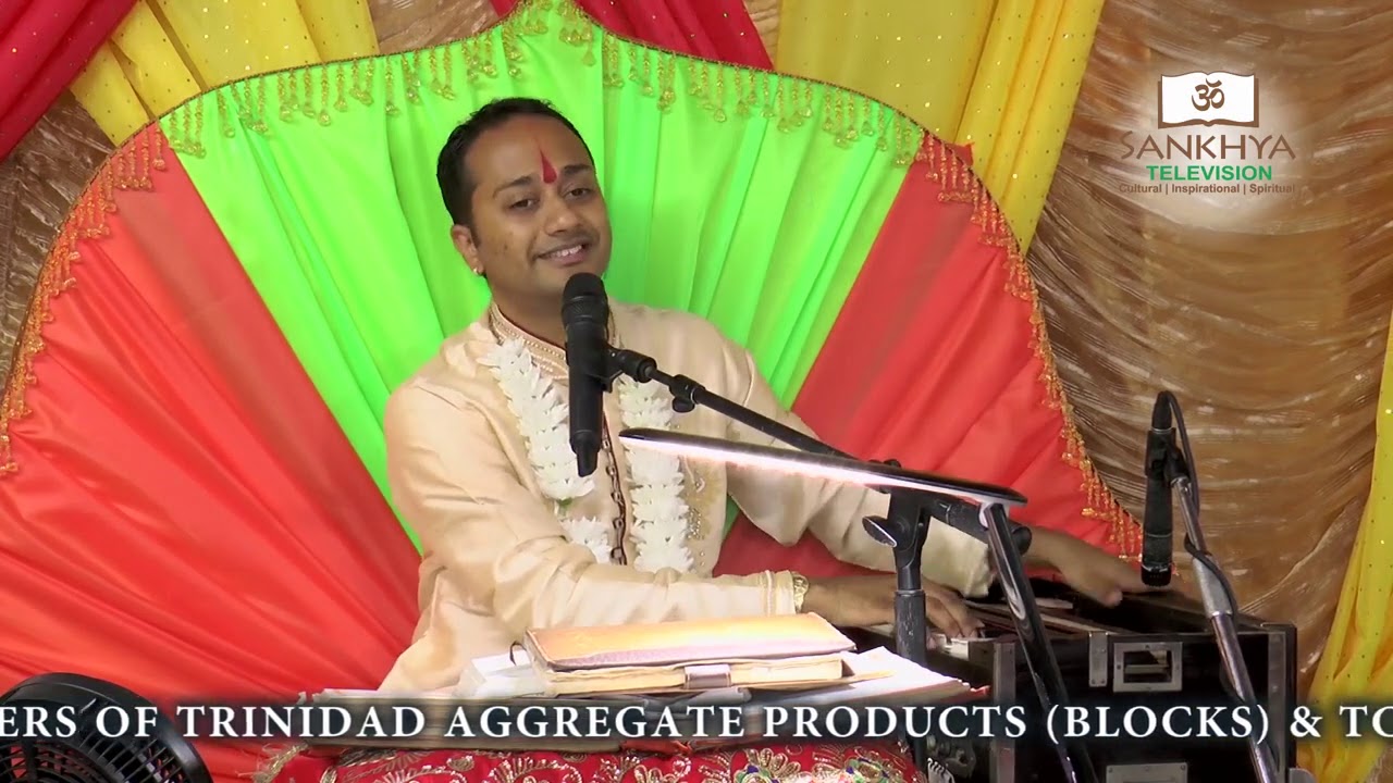 2nd Night of 3 Nights Gyaan Yagna 2019 Officiating Pt Narad Gosine Held In Fyzabad