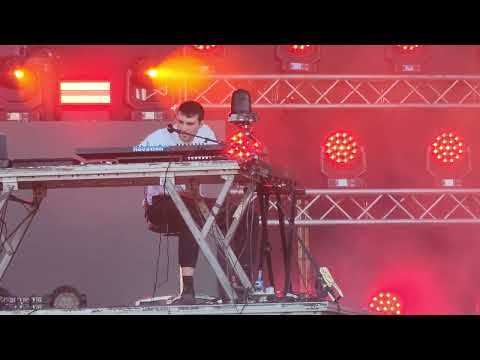 Fred again.. ◉ #Lollapalooza 2023 🎵 Kyle (I Found You)🎵 #lollacl #lollacl2023 #lollapaloozachile
