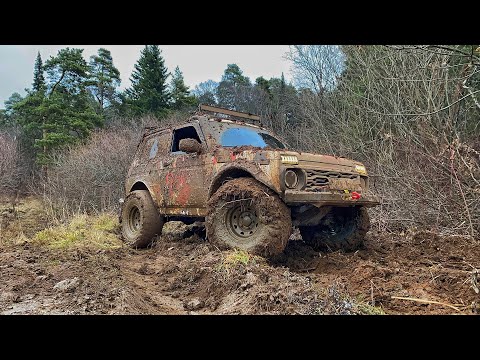 На что способны нивы.Нива на 33 колесах. Mitsubishi против Нив. Трасса для стоков.