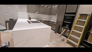 Calacatta Moderna HS314 Installed in Kitchen By @londonkitchenworktops