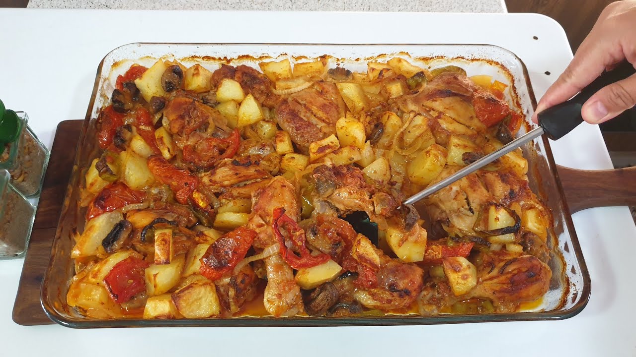 As a dinner,Baked Chicken with Sauce????Tam bir akşam yemeği, Fırında Soslu Tavuk????????