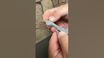 EDC Multi-Tool Keychain