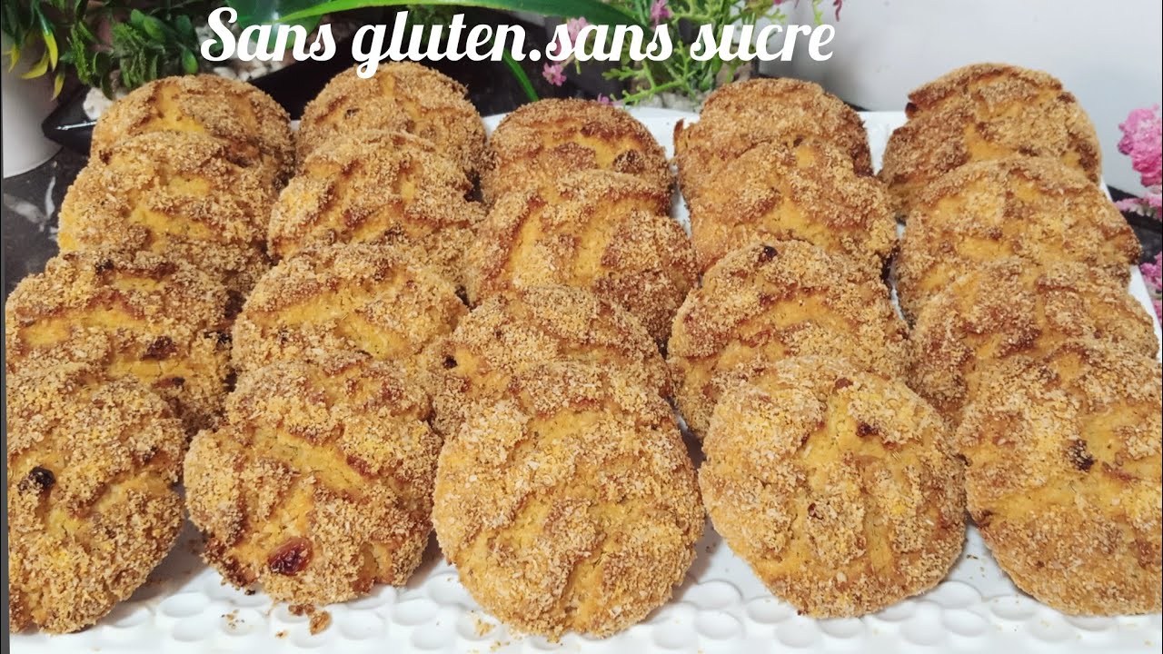 بدون غلوتين بدون بيض بدون سكر 🥰 حريشات الفرن ولا اروع👌 معلكين بالزبيب منسمين بالجلجلان والنافع