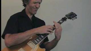 Toccata and Fugue in D minor performed by Dave Celentano chords
