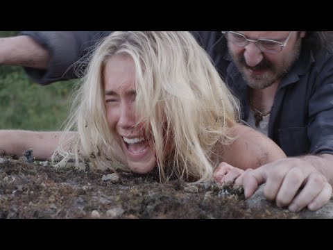 دختران پس از ربوده شدن و تجاوز وحشیانه توسط روانپزشکان انتقام می گیرند 