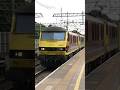 90047 and 90045 speed through Watford Junction 18/5/26