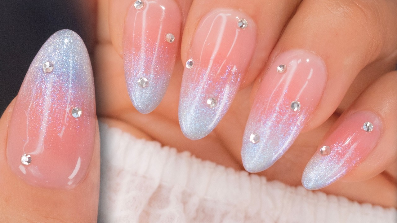 Cat Eye | Uñas ELEGANTES color azul CENICIENTA