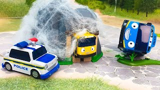 Видео для детей с игрушками автобус Тайо  - Заколдованная пещера. Самые новые мультфильмы.