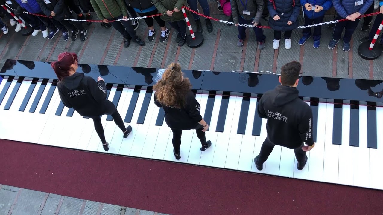 Update Despacito - Luis Fonsi with italian Big Piano | Prestige Events Italy