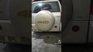 Senin Maşallahın Var Benden Iyi Içiyosun