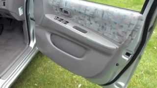 Nissan Liberty 1999