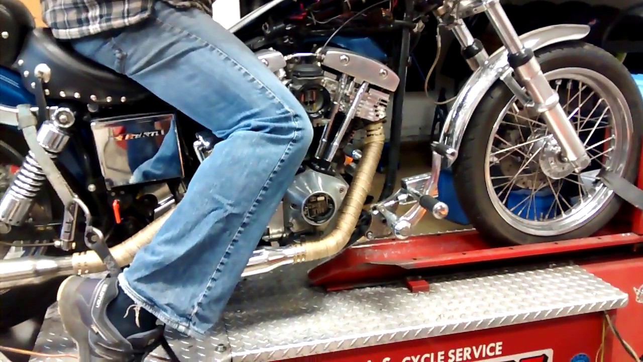 Shovelhead - Dyno pull with single CV carb - YouTube