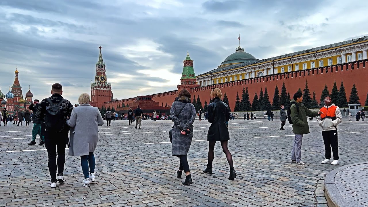 Веб камера реального времени москва красная площадь. Красная площадь. Московский Кремль и красная площадь. Москва Кремль красная площадь. Кремль площадь.