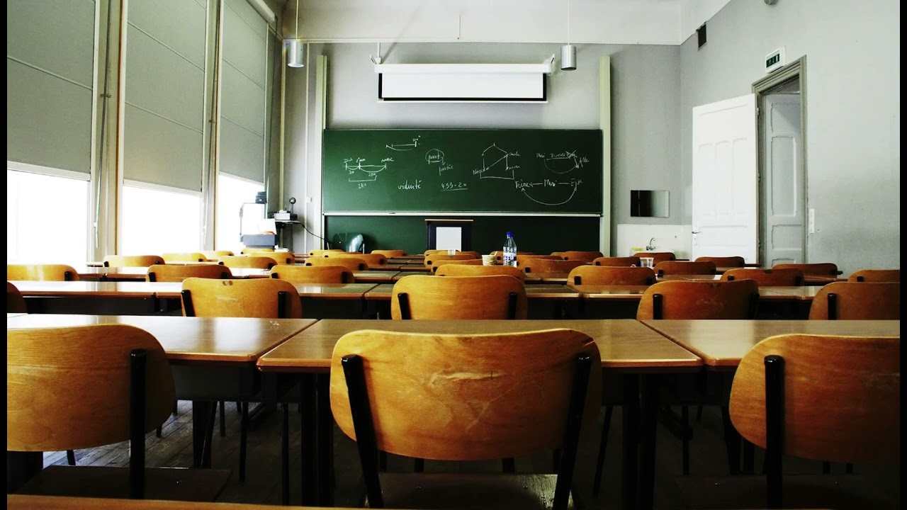 Sneezing While Teaching a Class (Sneeze Scenario: Talking While Sneezing, Desperate Sneezing)