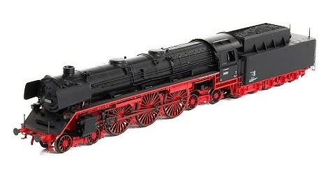 DB BR 05 003 4-6-4 Express Steam Loco with Tender pulling Vintage Tin Plate D-Zug (Express Train)