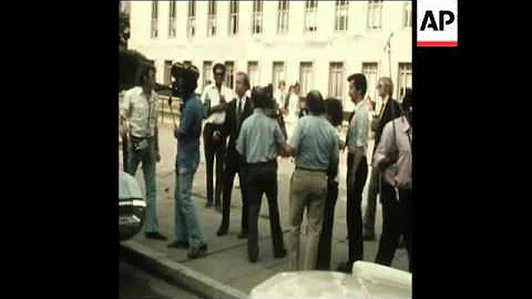 SYND 31 7 74 PRESIDENTIAL LAWYER JAMES ST CLAIR DE...