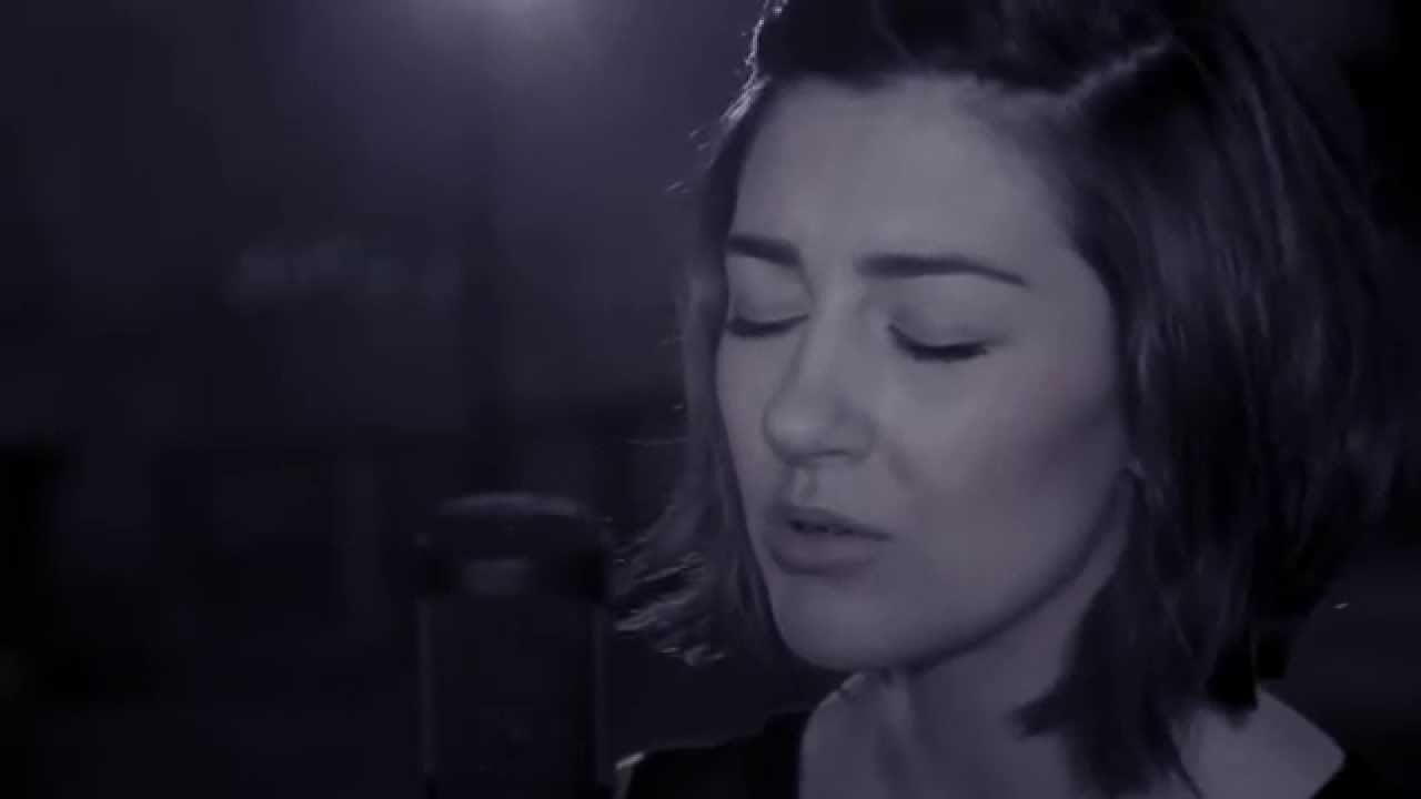 Leonard Cohen Jeff Buckley Hallelujah Hannah Trigwell Live Cover