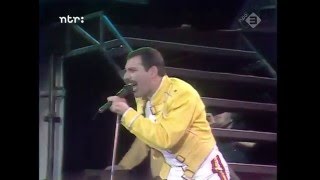 Queen Live at Wembley Tie Your Mother Down