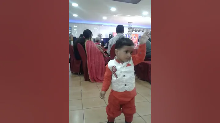 Guneet Kumar dancing