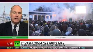Radicals in Riots? 'Euromaidan failed to separate from neo-Nazis'