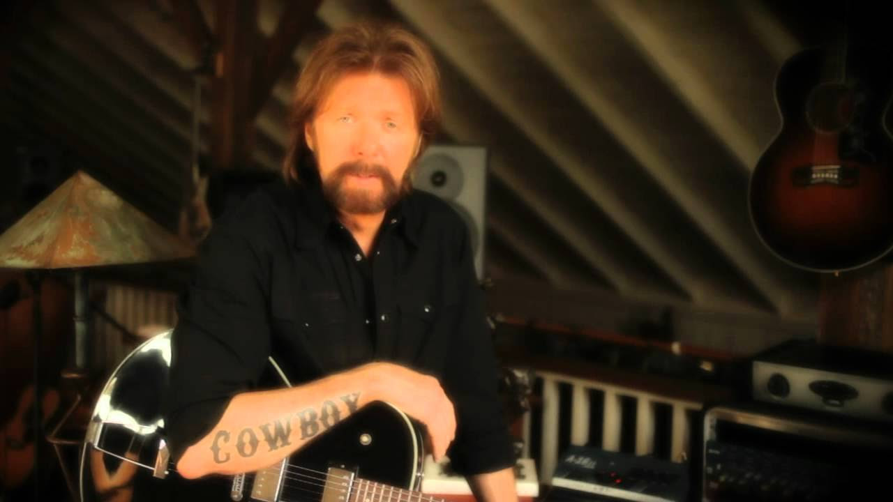 RONNIE DUNN on X Dont miss Ronnies TalkShopLive this Saturday at  330pm EST Ronnie and the band will be answering all your questions LIVE   chatting about his new album 100ProofNeon 