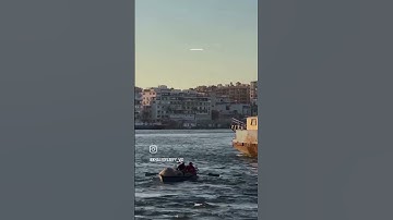 من قرأ سورة الكهف  في يوم الجمعه أضاء الله له نورا ما بين الجمعتين 💞💞