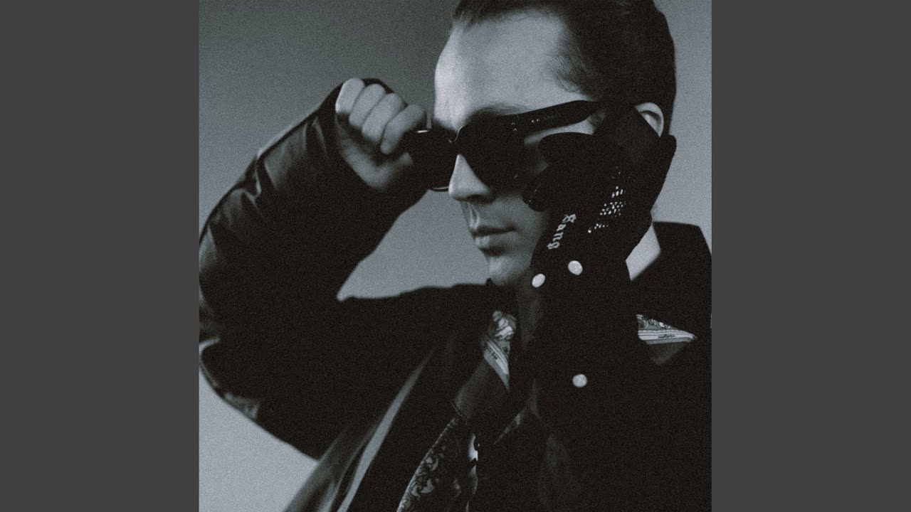 Assista a Batmobile no YouTube Assista a Batmobile no YouTube