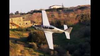 Avião ultraleve experimental - TUCANO-R - Flying Legend - de 2