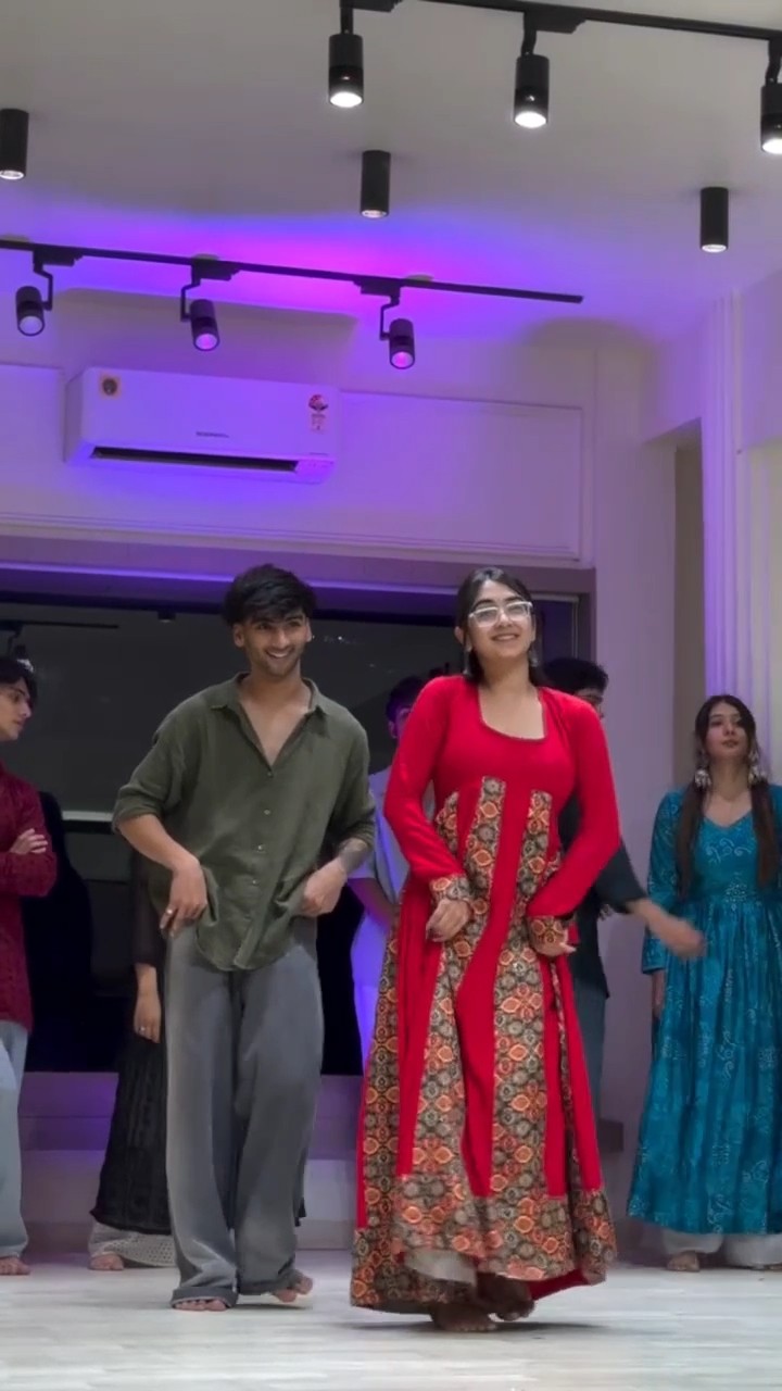 SAWAAR LOON LOOTERA VIDEO SONG | Kashu X Prashant #shorts #viral