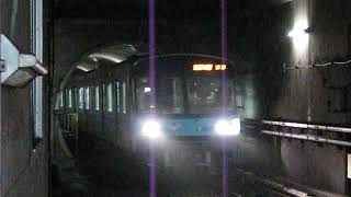横浜市営地下鉄3000S形の駅到着　2007年10月30日