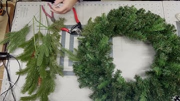 Black and White Merry Christmas Lighted Evergreen Wreath Tutorial