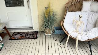 Halloween Skeleton and mat Decor: Halloween must haves