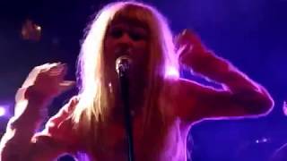 The Asteroids Galaxy Tour - Crazy (live 2009 sub-ing/lyrics)