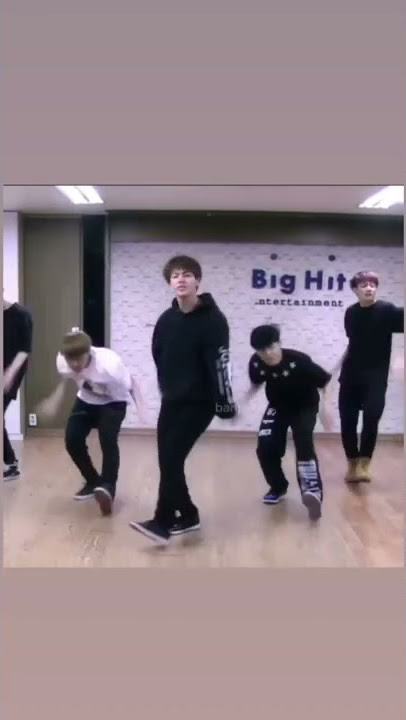 BTS Boy in Luv : stage and practice - jin focus #btsjin #jinbts