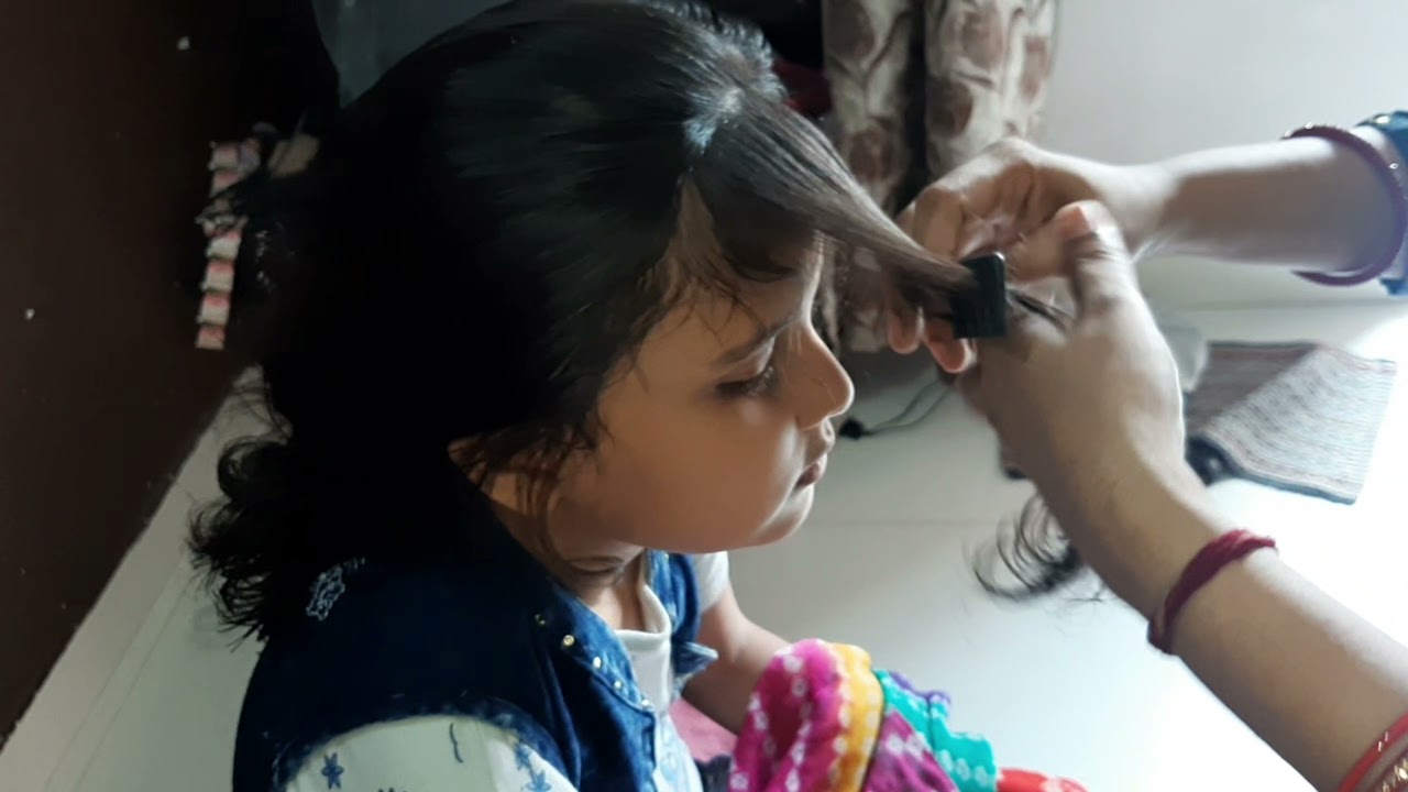 5 minutes baby girl hair cut /hair cut at home.Easy baby hair cutting